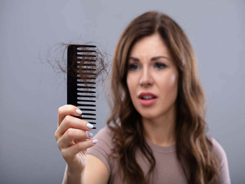 Health And Fitness : Hair Loss In Women : इन कारणों से झड़ते है महिलाओं के बाल 