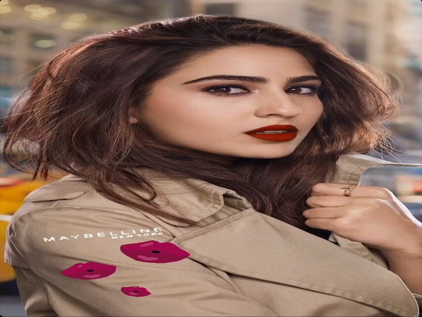 Fashion And Beauty : मैरून शेड लिपस्टिक हर स्किन टोन साथ देती है बोल्ड लुक 