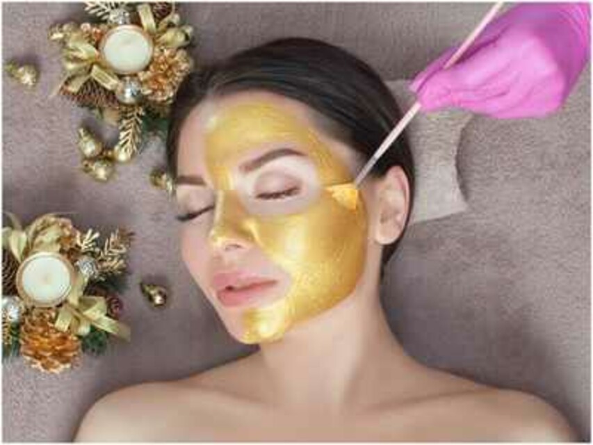 Fashion And Beauty : घर पर बनाना सीखें गोल्ड फेशियल 
