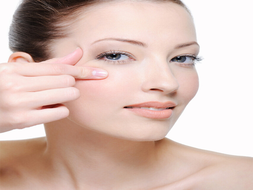 Fashion And Beauty : स्किन टाइट करने के लिए कुछ खास उपाय