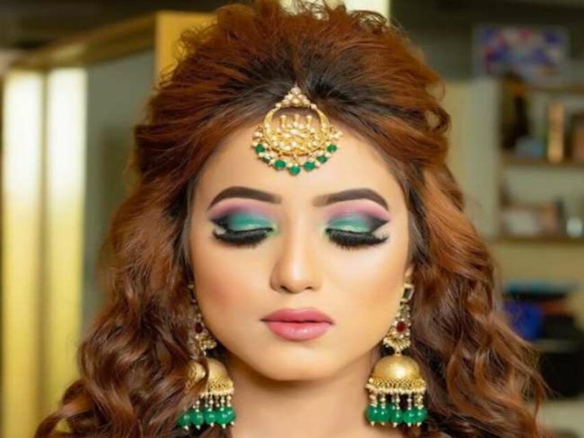 Fashion And Beauty : पार्टी हो या फंक्शन ऐसे हो झटपट तैयार 