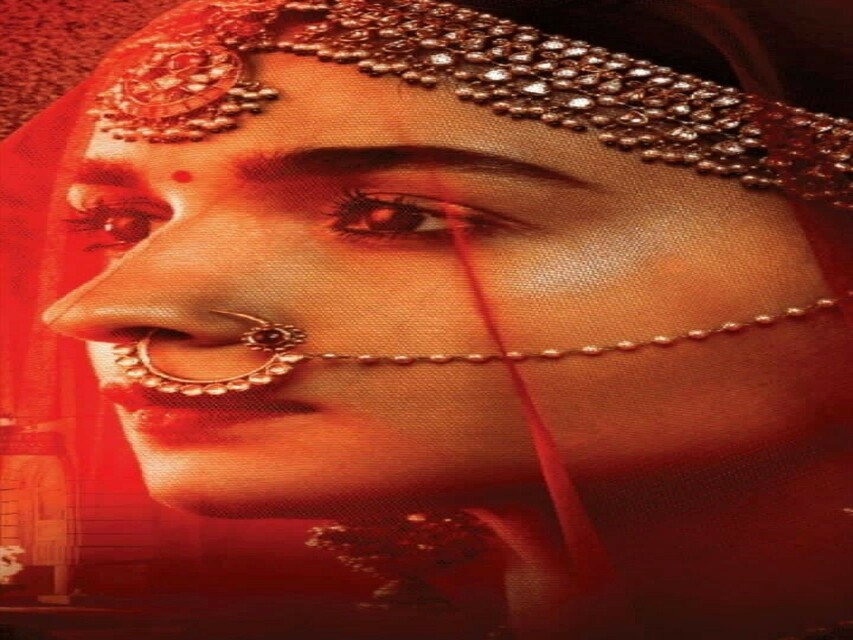 Fashion And Beauty : हरितालिका तीज पर पहने यह पारंपरिक नथ खिल उठेगा चेहरा
