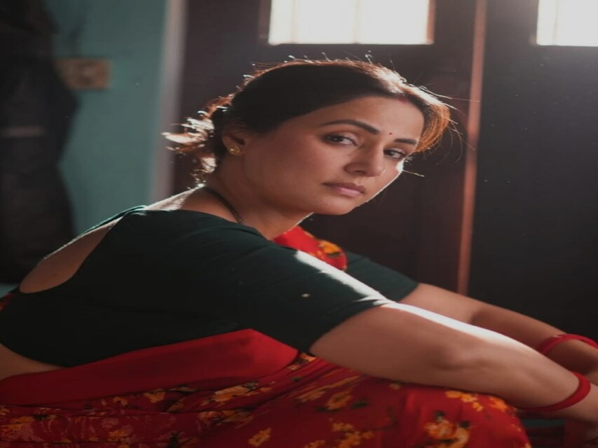 Fashion And Beauty : गृह लक्ष्मी से की हिना खान ने शानदार वापसी