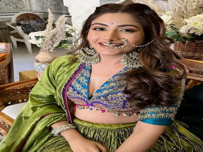 Fashion And Beauty : Best Dress For Navratri Festival नवरात्रि फेस्टिवल के लिए बेस्ट लहंगे 